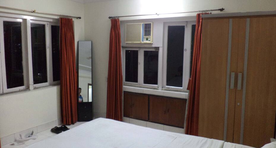 Hotel Arena, Raichak 1